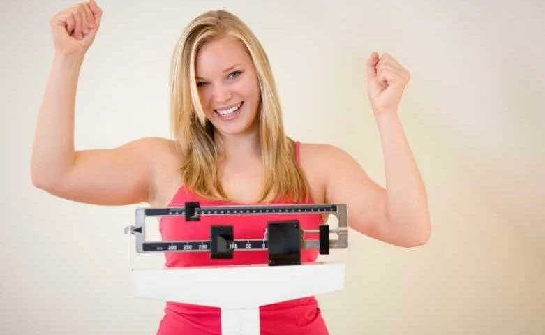 Почему не получится избавиться от лишнего веса без диет и спорта