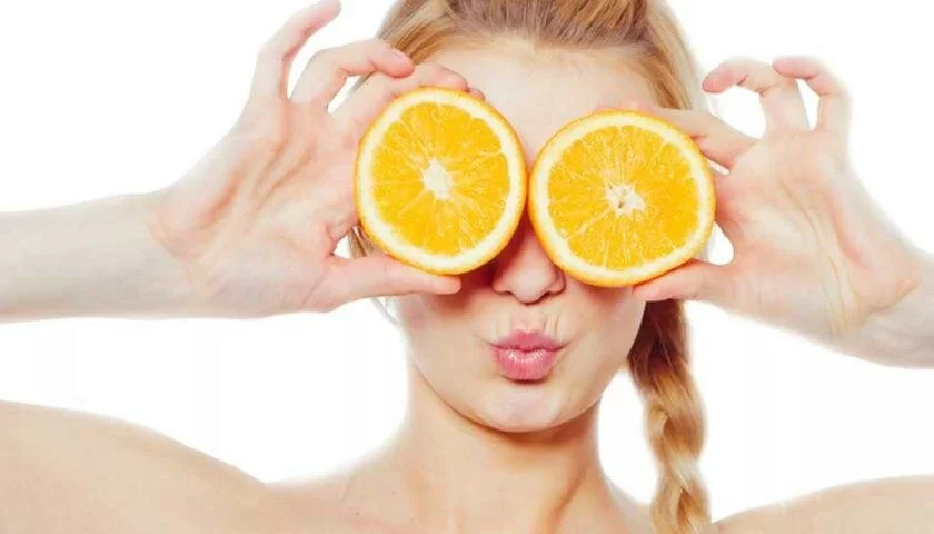 Тонизирующая маска для лица из апельсиновой мякоти﻿