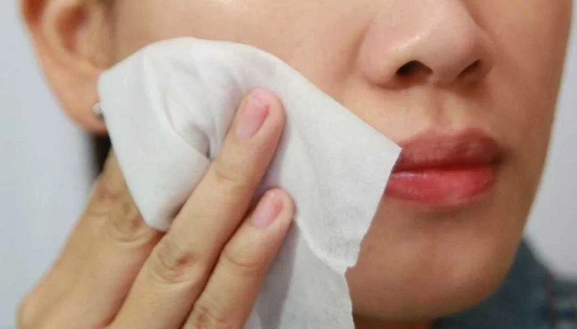 Как забыть о высыпаниях на лице с помощью компресса из перекиси водорода